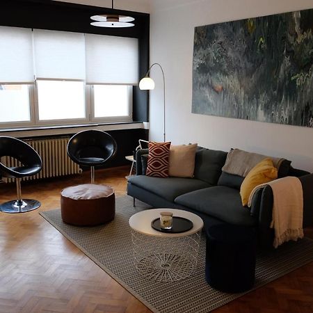 Interbellum Appartment @ Trainstation Mechelen Exterior foto